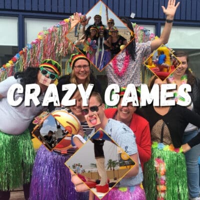 Crazy Games on the beach is de knotsgekke battle game vol hilarische opdrachten. Crazy Games is de ultieme uitdaging voor jong & oud die werkt op de lachspieren van alle deelnemers. Lekker dollen en tot het uiterste gaan waarbij het team wordt getest op kracht, plezier maken, snelheid en het bedenken van strategieën. Alle battles, verspreidt over het strand, worden in diverse rondes georganiseerd. Altijd met een hilarisch gekke prijsuitreiking op het einde!